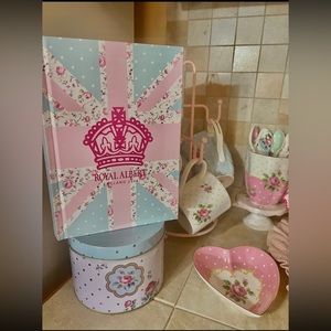 Royal Albert Notebook